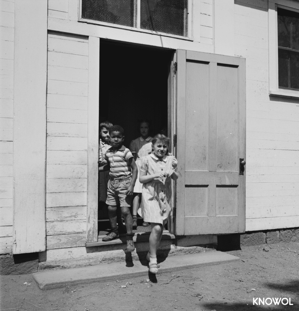 Historical picture of Southington Connecticut during WWII