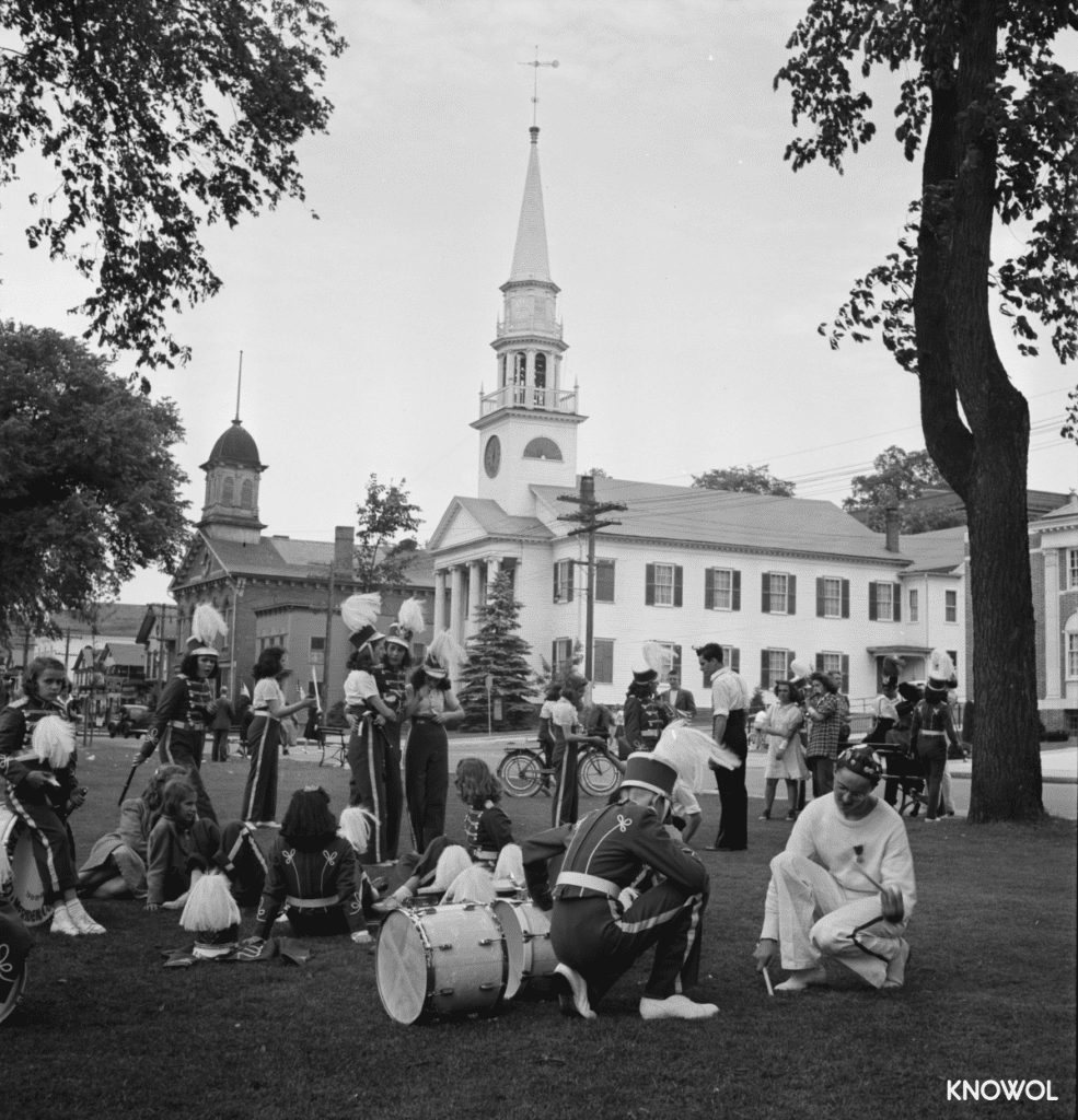 Historical picture of Southington Connecticut during WWII