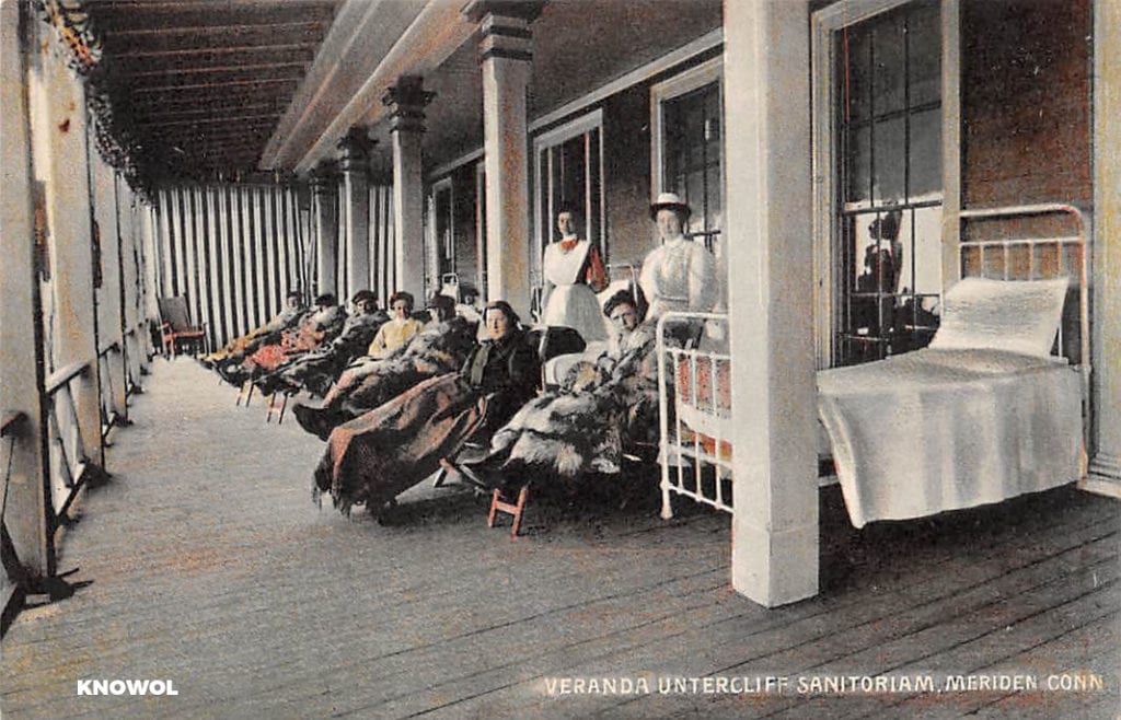 Undercliff State Hospital was a roughly 40-acre hospital situated on Undercliff Road in Meriden.