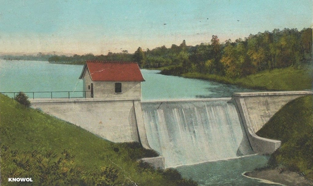 This is the dam that created Baldwin's Pond on North Wall Street.