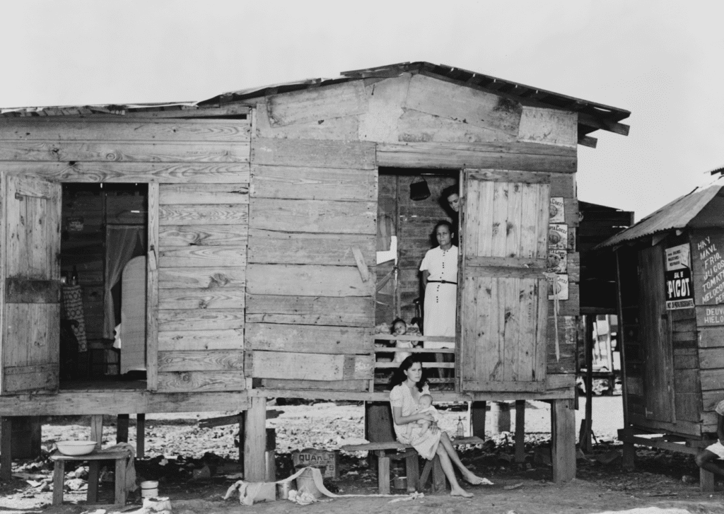 Picture of San Juan's Mud Slum, El Fanguito