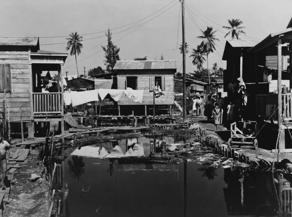 Picture of San Juan's Mud Slum, El Fanguito