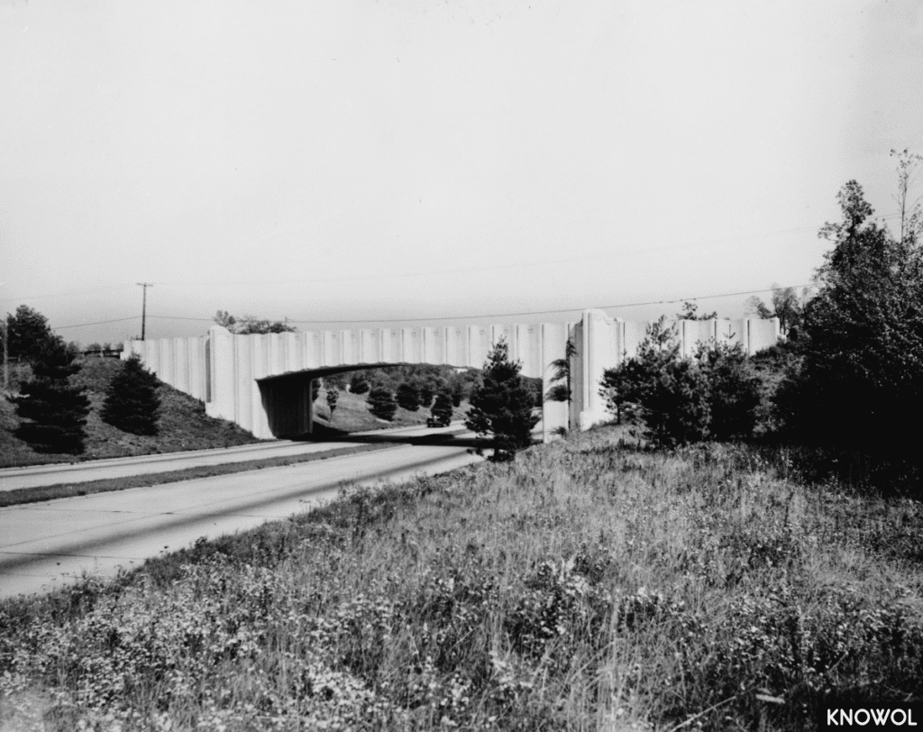 Madison Avenue Bridge spans the Merritt Parkway in Trumbull, CT.