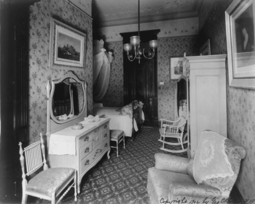 Here's What the Waldorf Astoria Looked Like in 1900