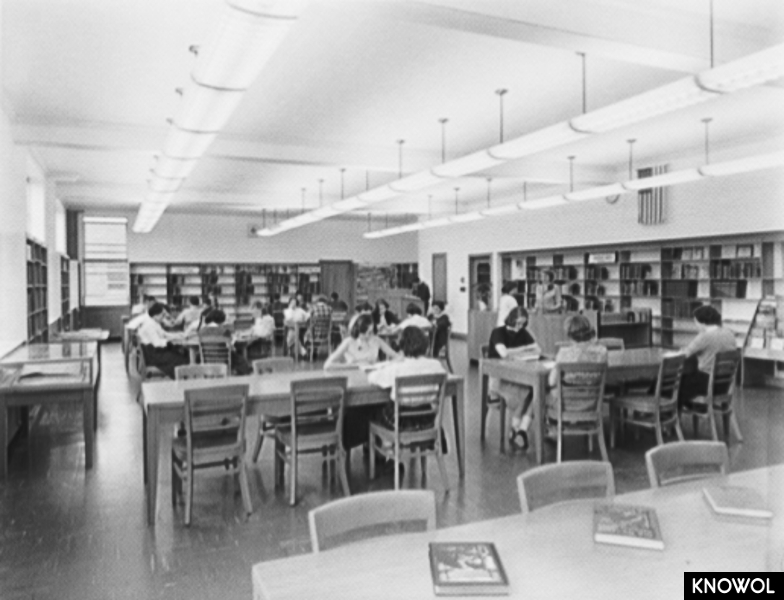 Historic picture of Stamford's Dolan Middle School