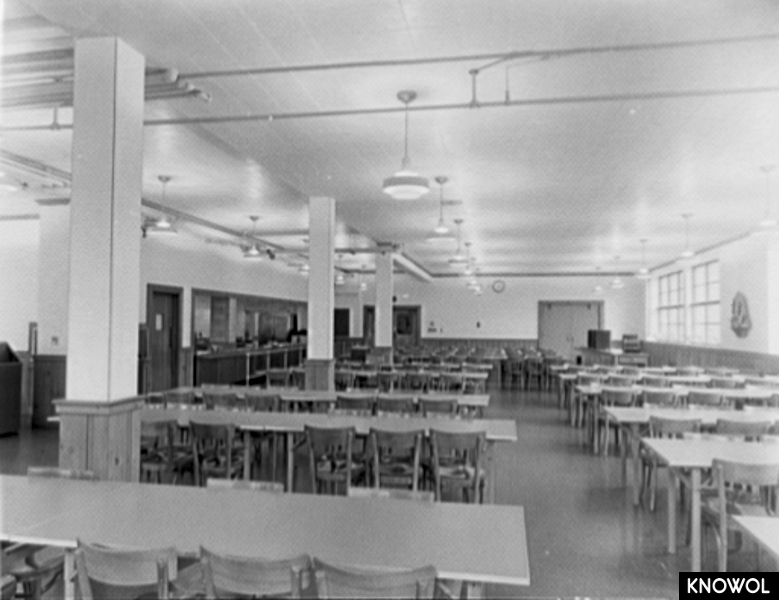 Historic picture of Stamford's Dolan Middle School