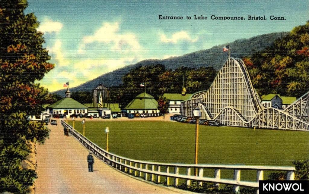 The first permanent building at Lake Compounce was a casino, built in 1895.