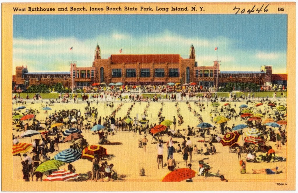 Jones Beach was not only a daytime attraction, but also hosted dances at night.