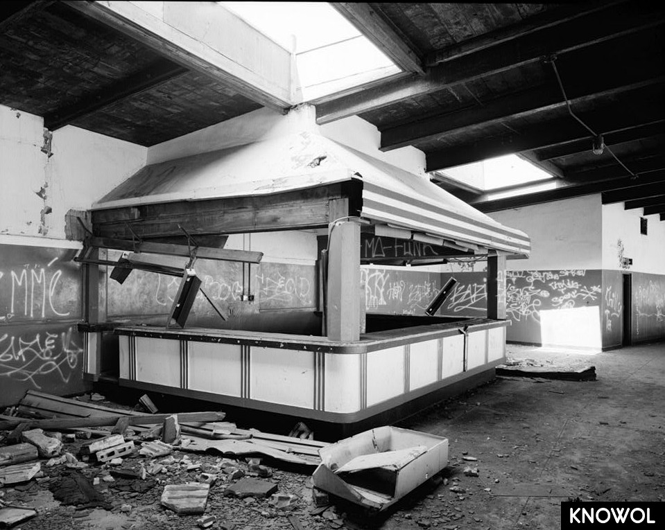 Exploring the ruins of Roosevelt Stadium before its demolition in 1985