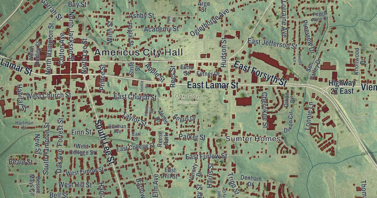 Close-up of streets and buildings in Americus, Georgia