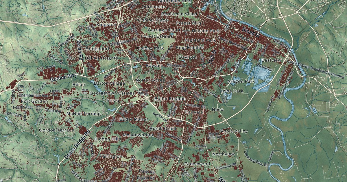 Close-up of streets and buildings in Augusta, Georgia