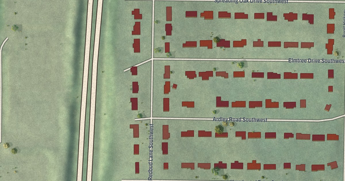 Close-up of streets and buildings in Green Acres Valley, Georgia