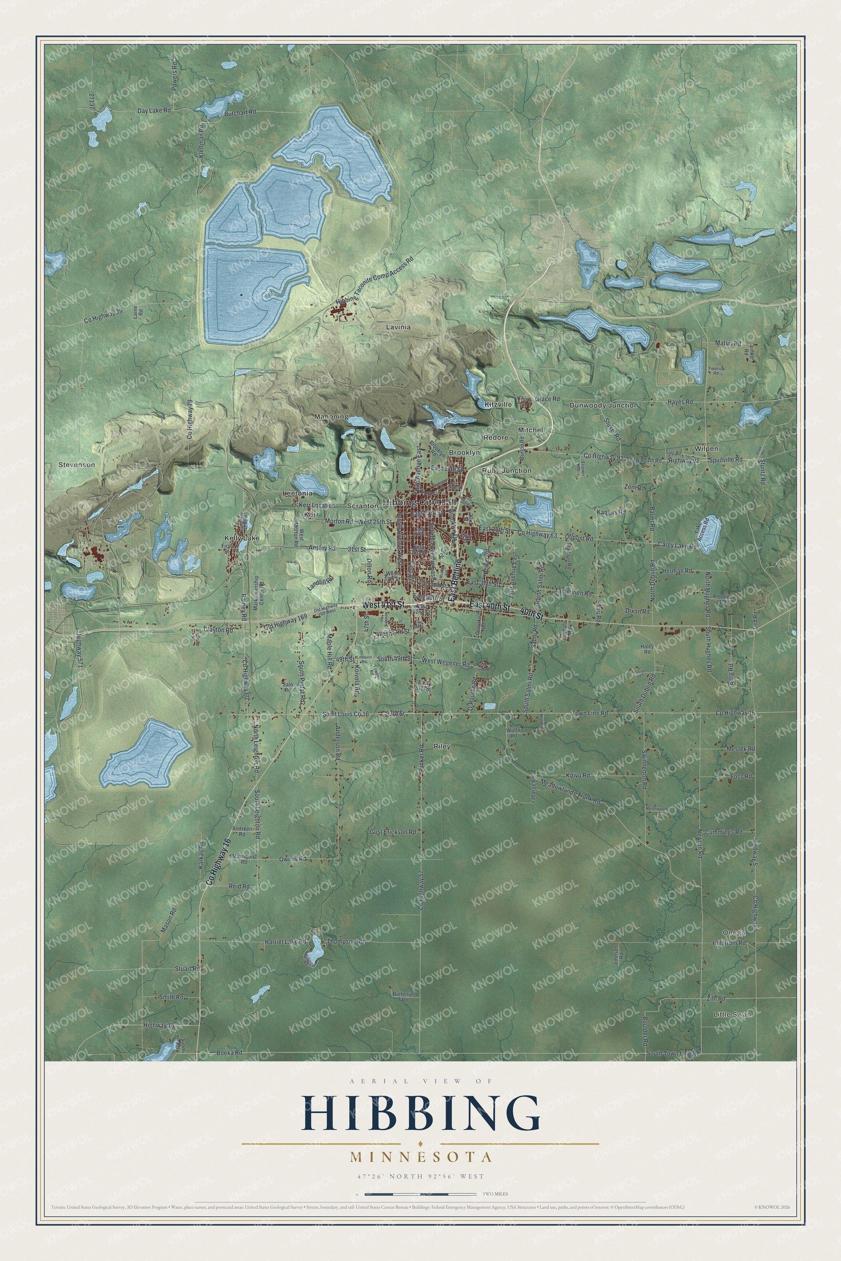Full map of Hibbing, Minnesota, with red buildings, printed street names and the land around them