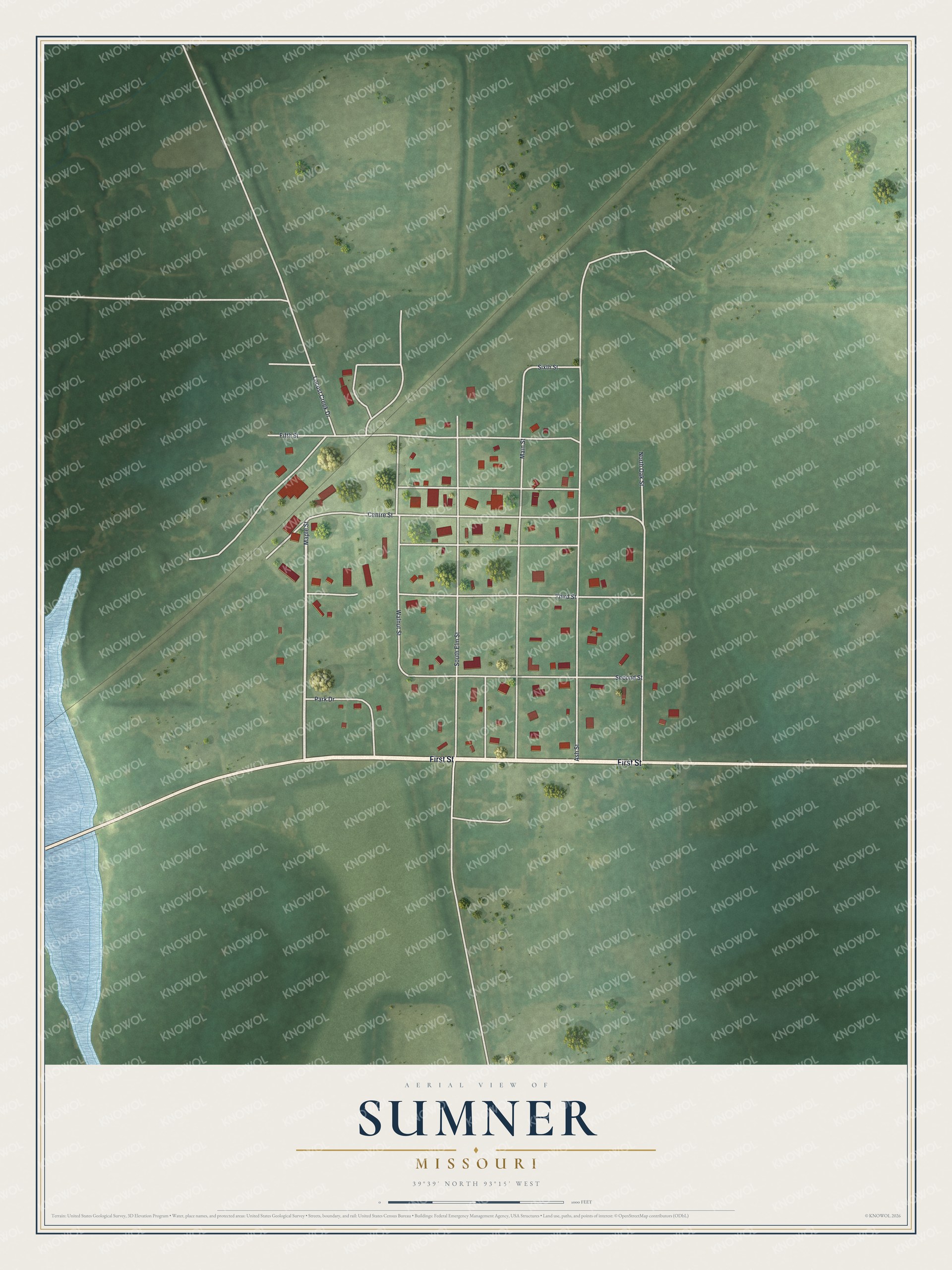 Full map of Sumner, Missouri, with red buildings, printed street names and the land around them