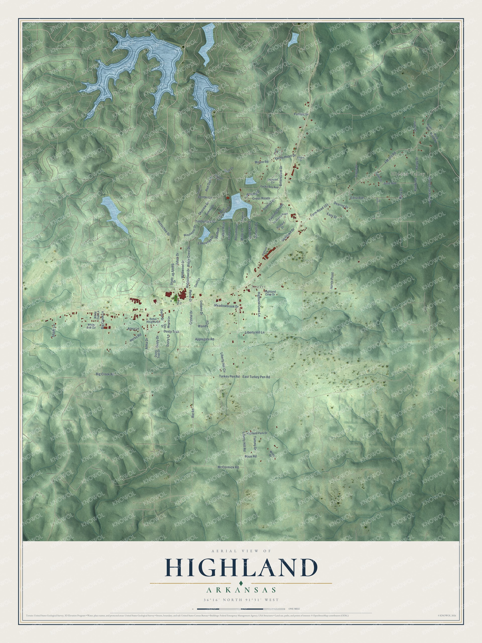 Full map of Highland, Arkansas, with red buildings, printed street names and the land around them