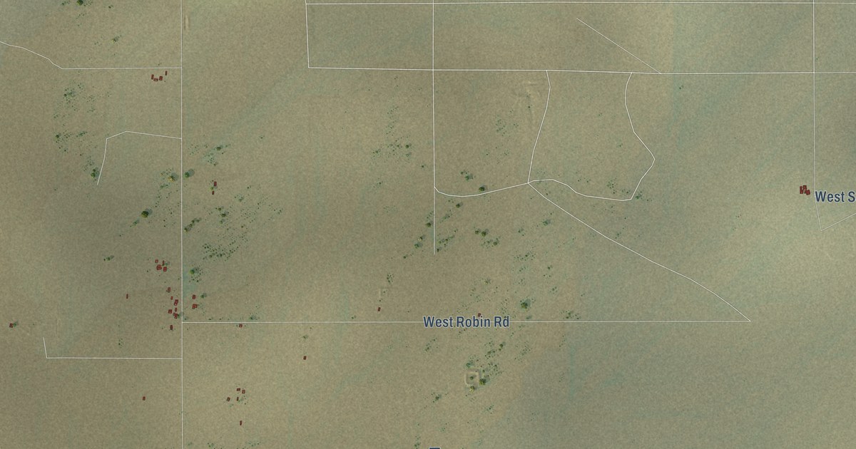 Close-up of streets and buildings in Double Adobe, Arizona