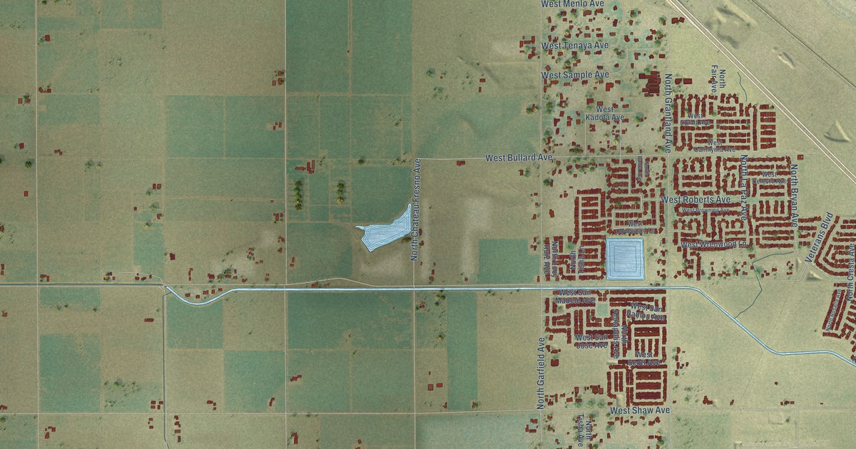 Close-up of streets and buildings in Barstow, Fresno County, California