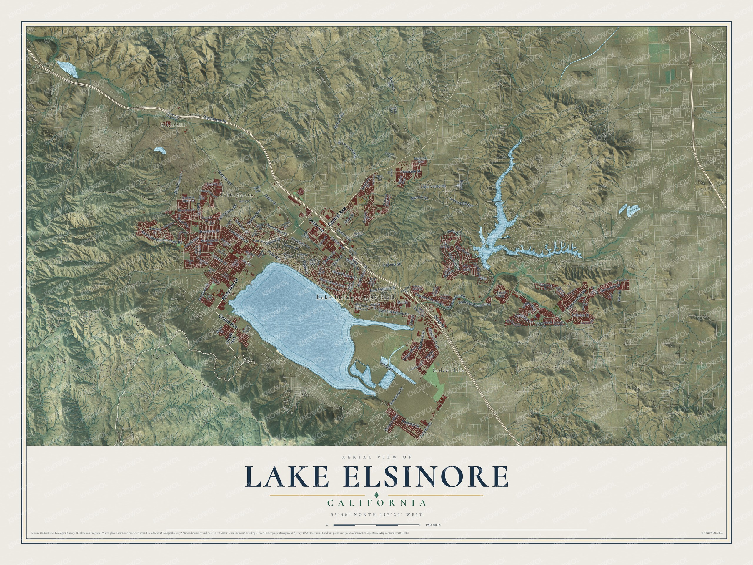 Full map of Lake Elsinore, California, with red buildings, printed street names and the land around them