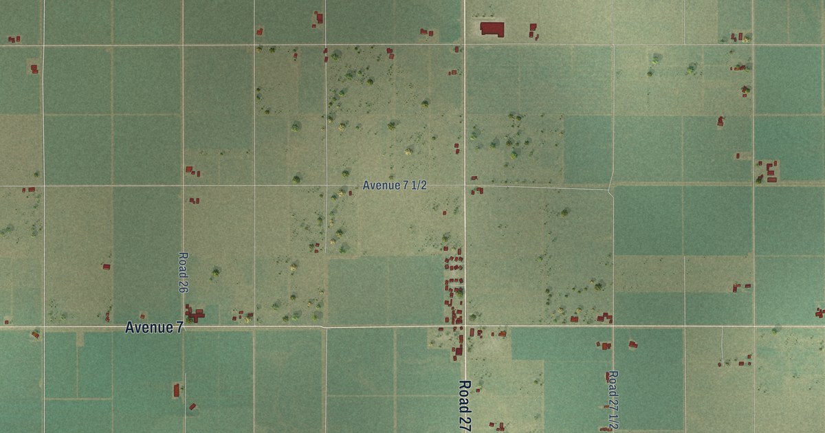 Close-up of streets and buildings in Ripperdan, California