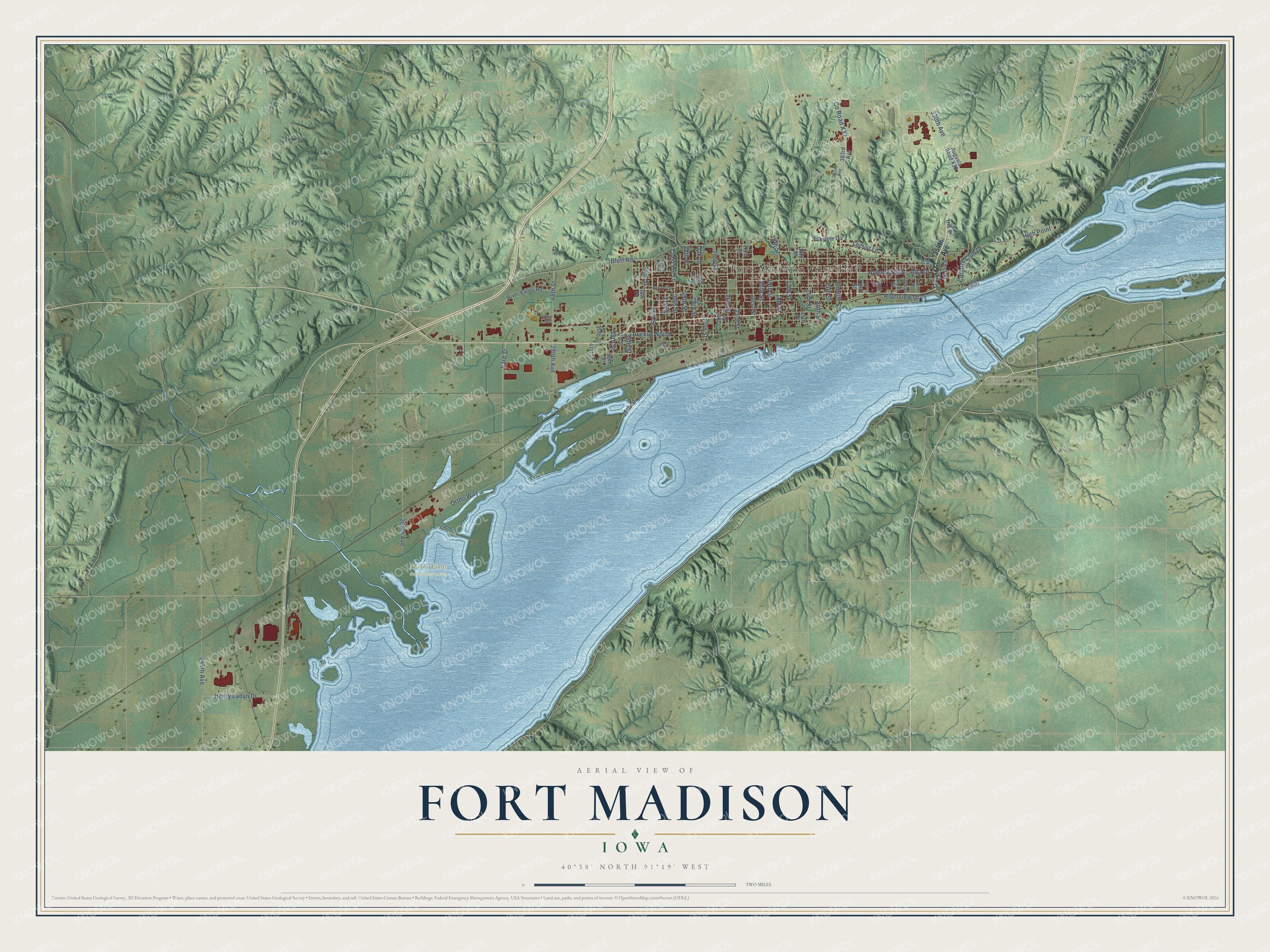 Full map of Fort Madison, Iowa, with red buildings, printed street names and the land around them