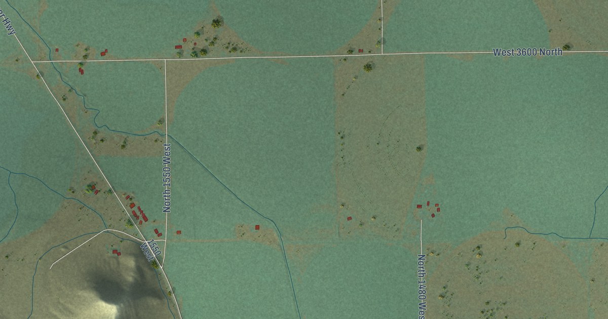 Close-up of streets and buildings in Howe, Idaho