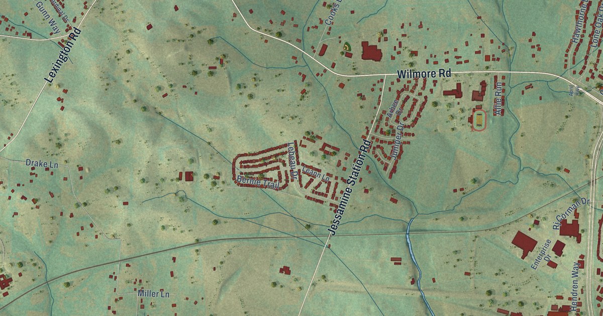 Close-up of streets and buildings in Jessamine, Kentucky