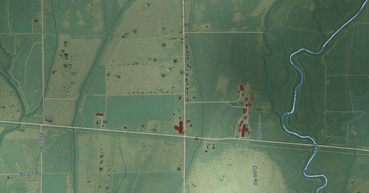 Close-up of streets and buildings in Holly Ridge, Louisiana