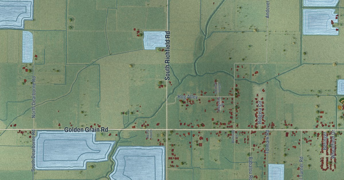 Close-up of streets and buildings in Ridge, Louisiana
