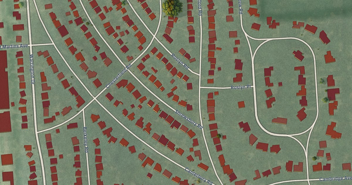 Close-up of streets and buildings in Sherwood Forest, Michigan
