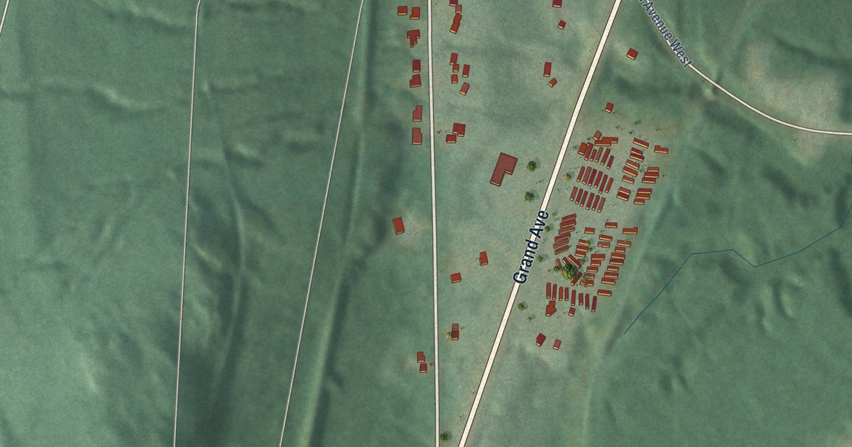 Close-up of streets and buildings in Smithville, Minnesota