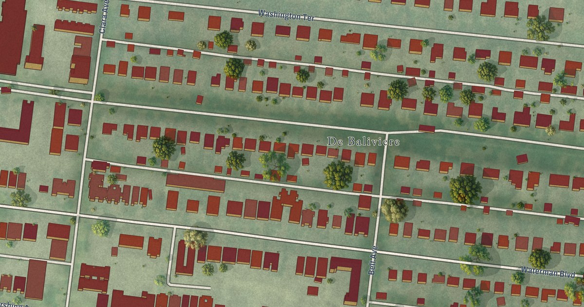Close-up of streets and buildings in DeBaliviere Place, Missouri