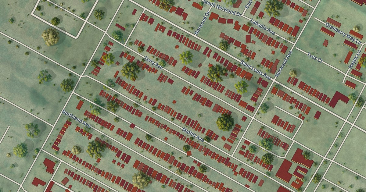 Close-up of streets and buildings in Kingsway West, Missouri