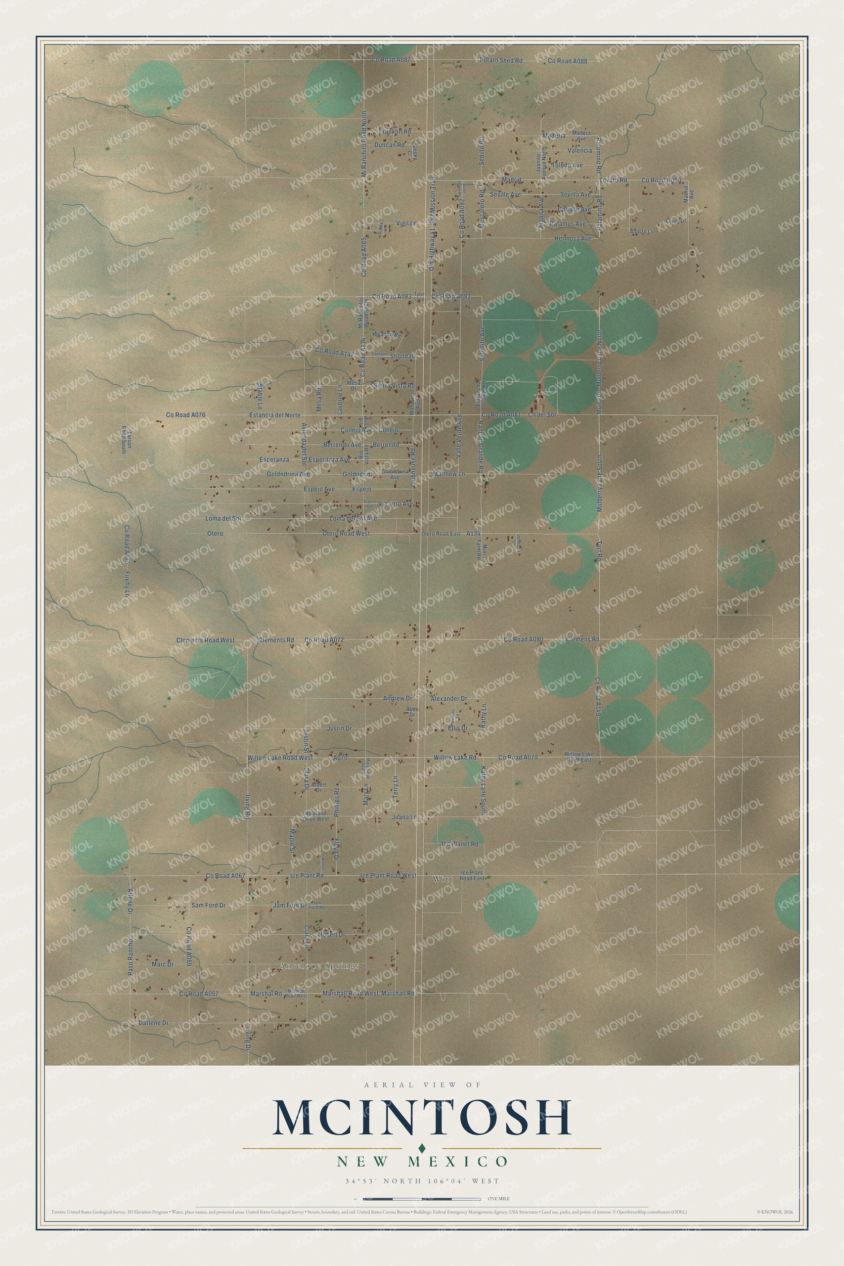 Full map of McIntosh, New Mexico, with red buildings, printed street names and the land around them