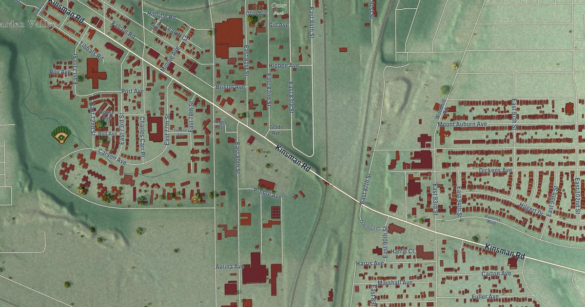 Close-up of streets and buildings in Kinsman, Ohio