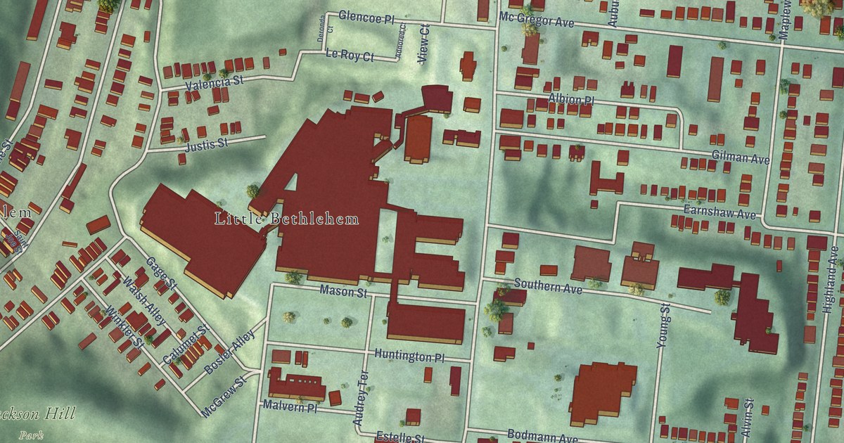 Close-up of streets and buildings in Mount Auburn, Ohio