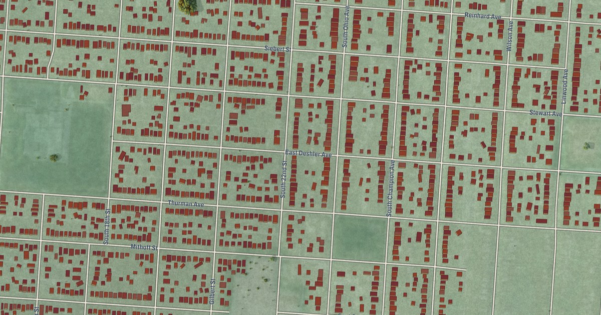 Close-up of streets and buildings in South Side, Ohio