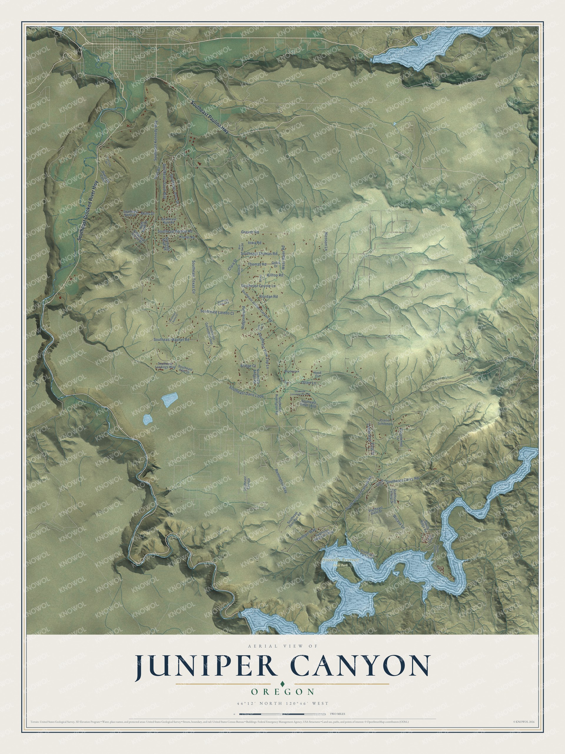 Full map of Juniper Canyon, Oregon, with red buildings, printed street names and the land around them