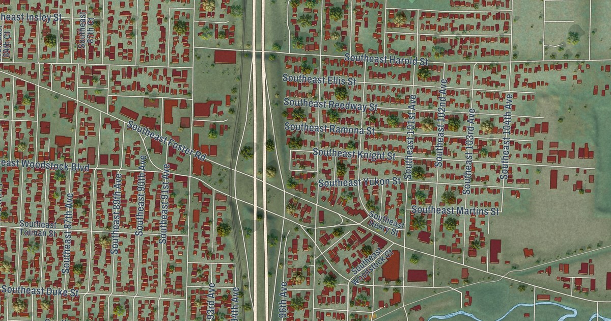 Close-up of streets and buildings in Lents, Oregon