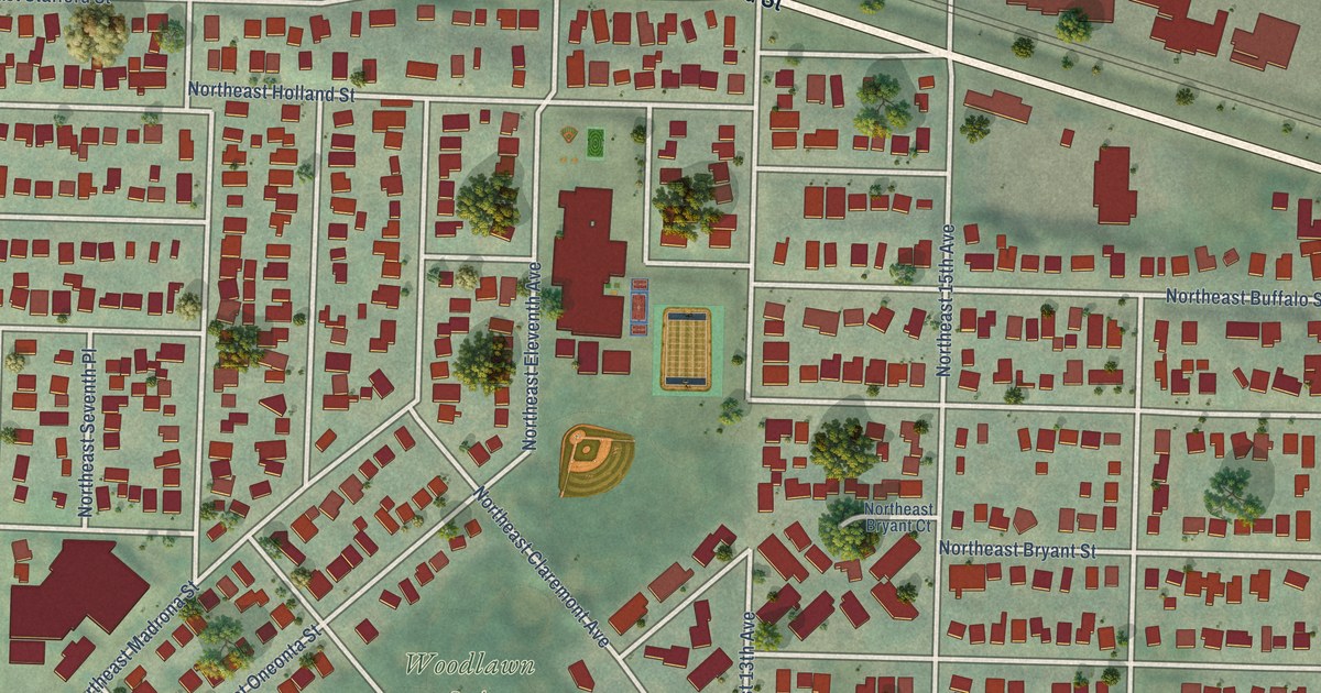 Close-up of streets and buildings in Woodlawn, Oregon
