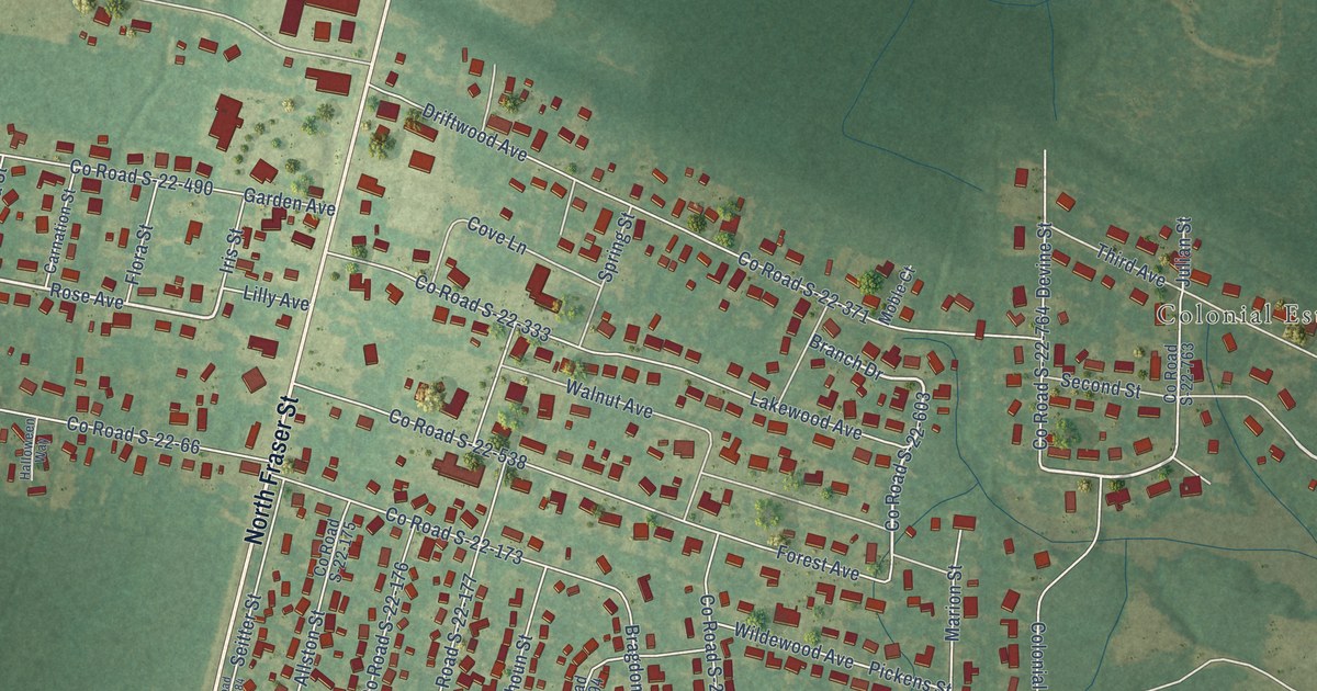 Close-up of streets and buildings in Kensington, South Carolina