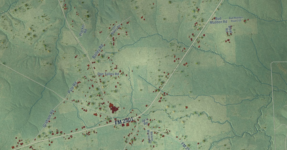 Close-up of streets and buildings in Apple Springs, Texas