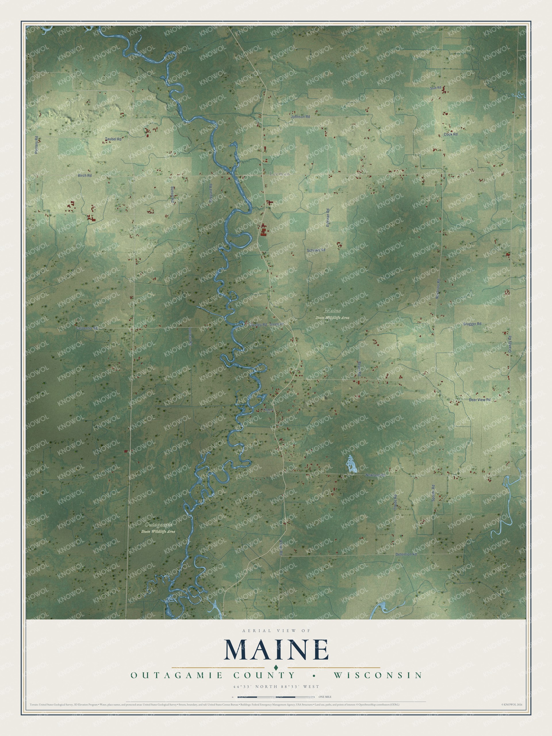Full map of Maine, Wisconsin, with red buildings, printed street names and the land around them