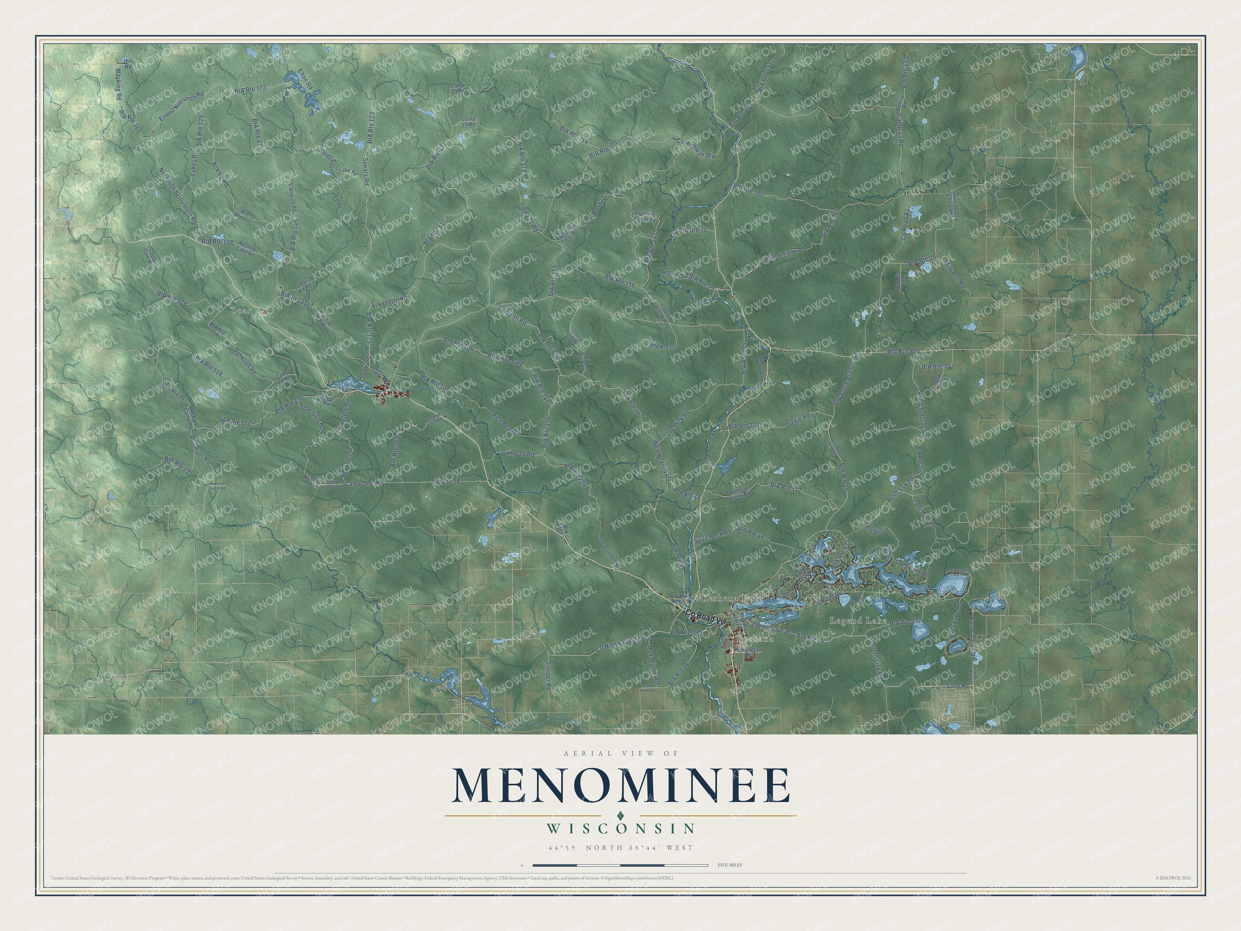 Full map of Menominee, Wisconsin, with red buildings, printed street names and the land around them